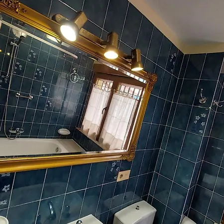 Isabel 2 Llaves Apartament *