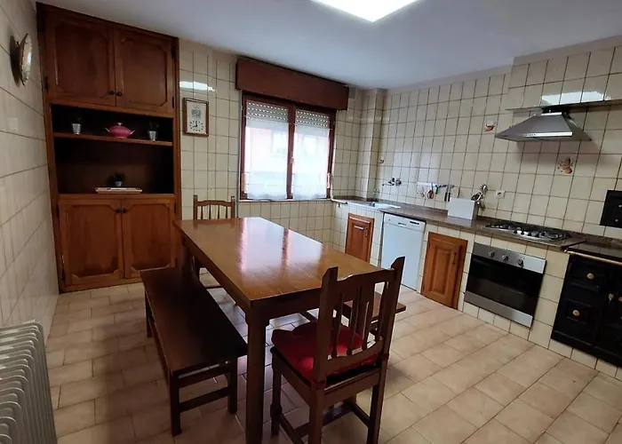 Isabel 2 Llaves Apartment *