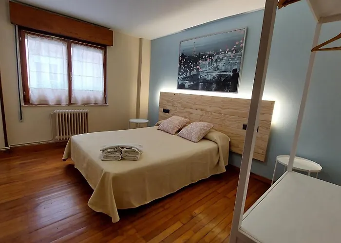 Isabel 2 Llaves Les Arriondes