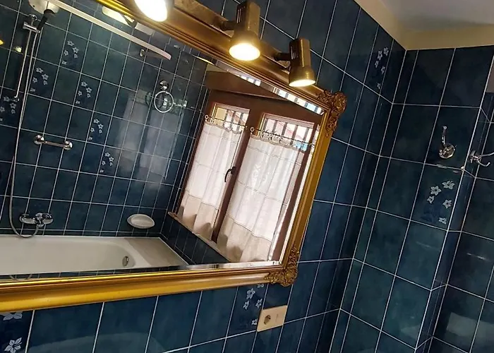 Isabel 2 Llaves Apartment *